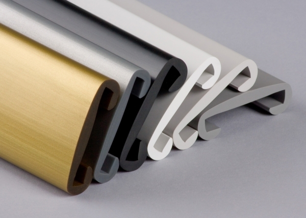 Main courante en plastique pour 50 x 8mm, noir