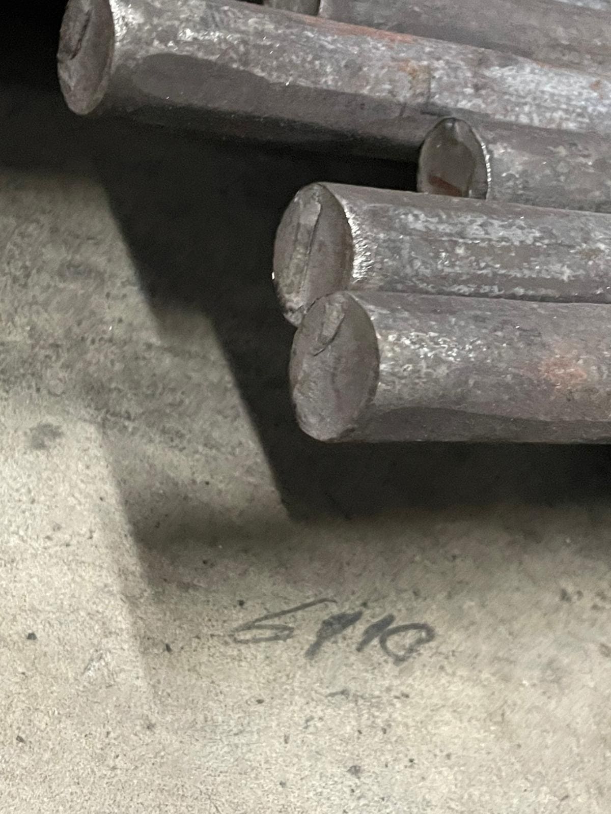Barre ronde | Matériau : Ø 30 mm | Longueur : 3000 mm | Acier (brut) S235JR